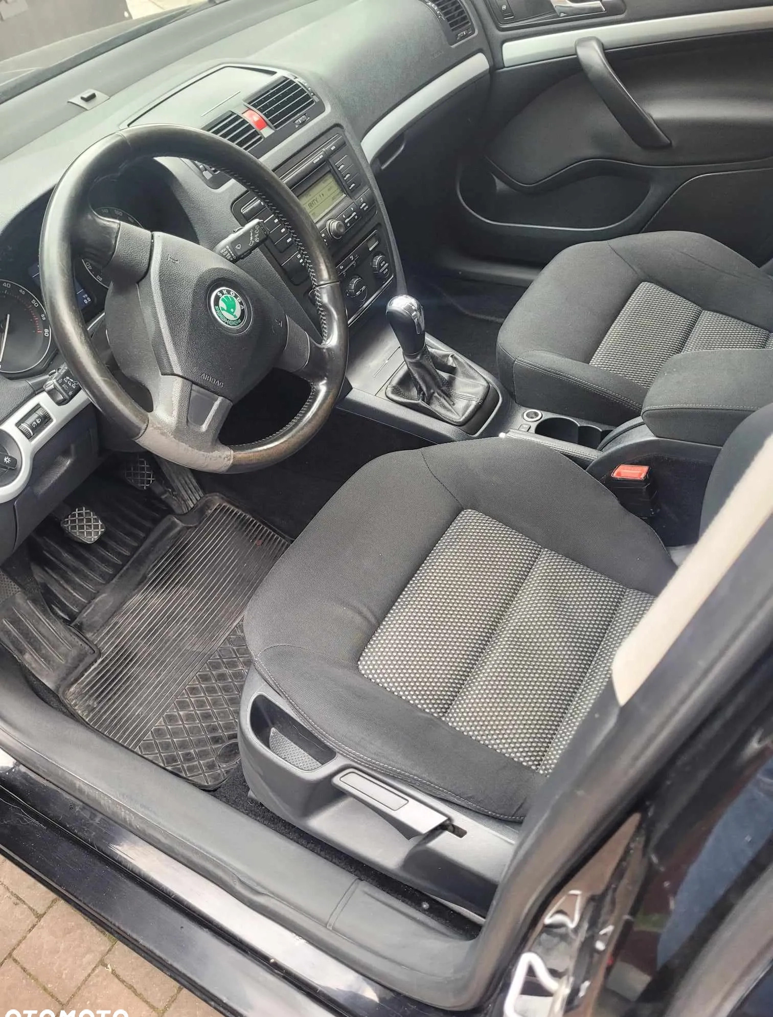 Skoda Octavia cena 16500 przebieg: 237512, rok produkcji 2009 z Kraków małe 56